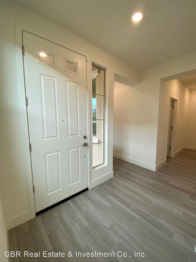 Building Photo - 4 br, 2 bath House - 12794 Knightsbrook Ave.