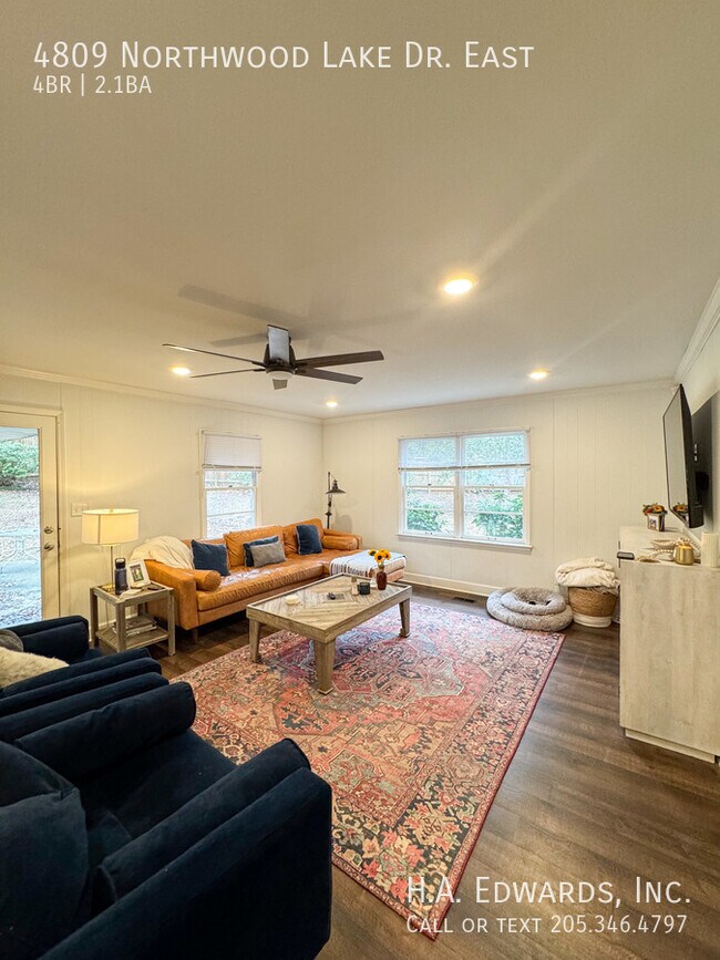 Foto del edificio - 4809 Northwood Lake Dr. East