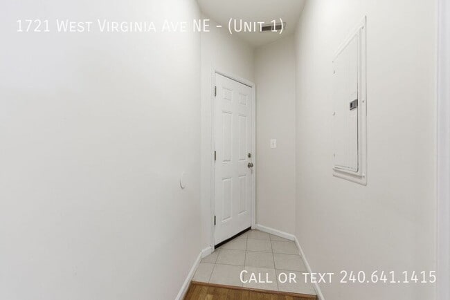 Building Photo - 1721 West Virginia Ave NE