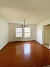 Building Photo - 11737 Logan Ridge Dr