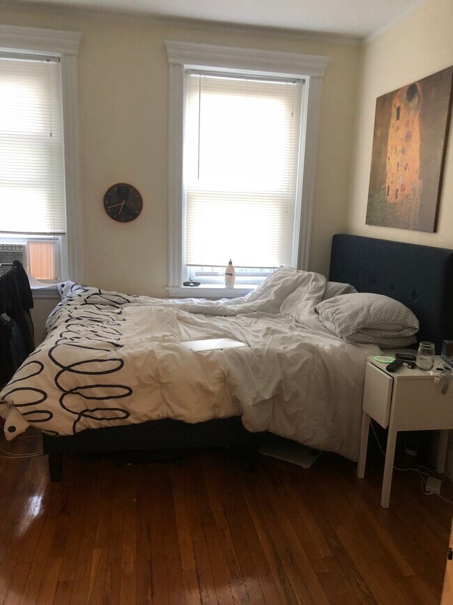 Foto del edificio - 362 Riverway