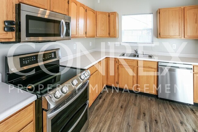Foto del edificio - Charming 3 Bedroom in Great Location!