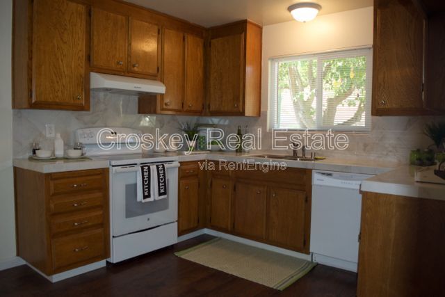 Foto del edificio - 1132 Adobe Pl