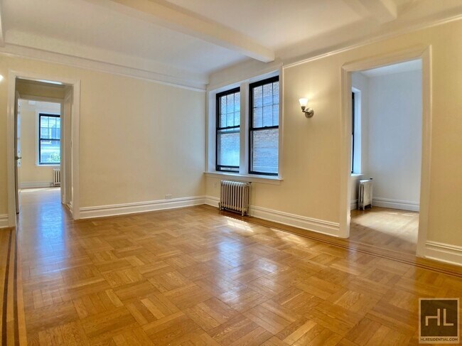 Foto del edificio - EAST 92 STREET