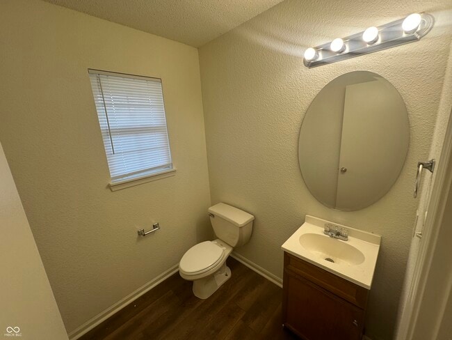 Building Photo - 8125 Maple Stream Ln