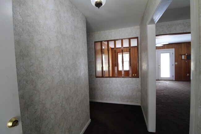 Foto del edificio - 113 West Dr
