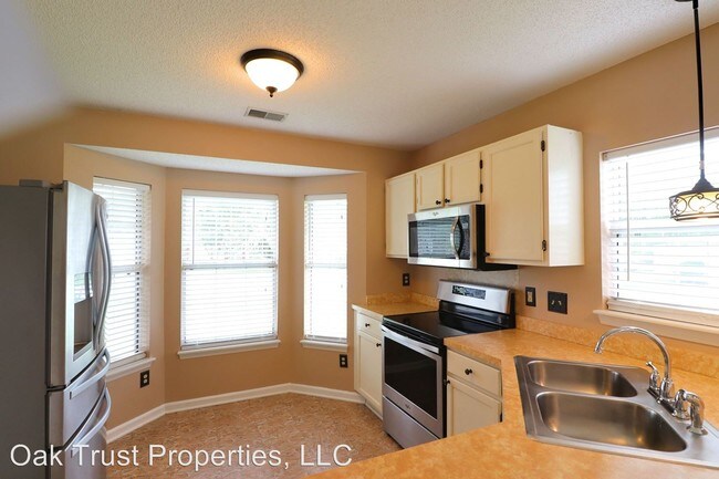 Foto del edificio - 3 br, 2 bath House - 3247 Middleburry Lane