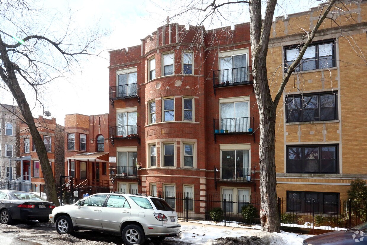 Foto del edificio - 4930-4934 N Winthrop Ave