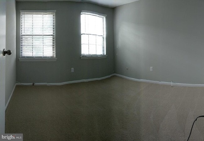 Building Photo - 406B Willow Turn