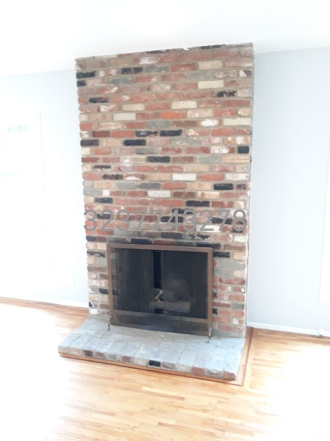 Foto del edificio - 5307 Vantage Ave