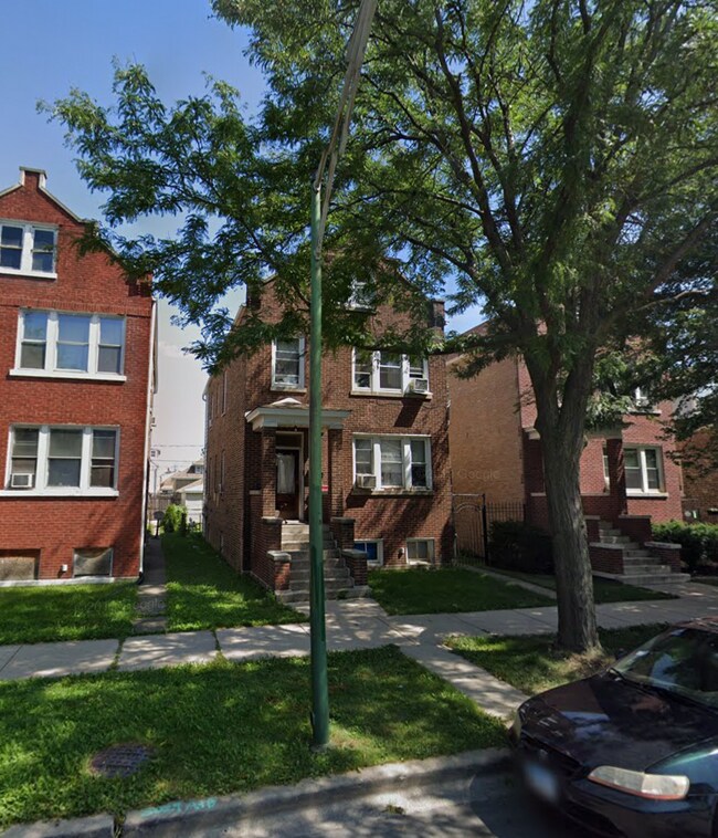 Building Photo - 5033 S Talman Ave
