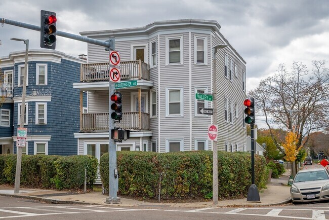 Foto del edificio - 2131 Dorchester Ave