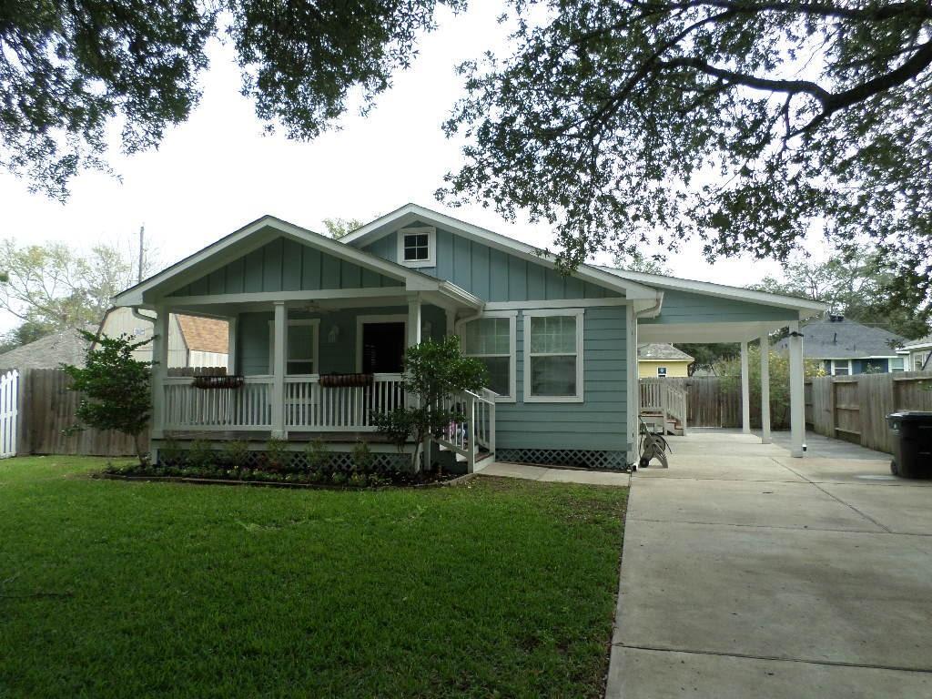 Primary Photo - 922 Dollins St
