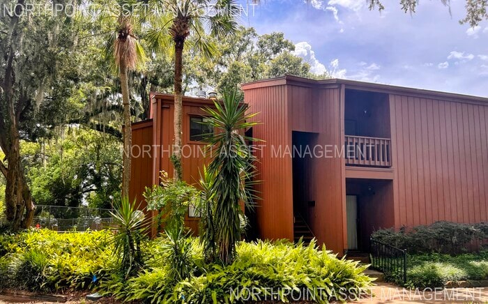 Desirable Sodo District, this spacious 2 b... - Desirable Sodo District, this spacious 2 b...