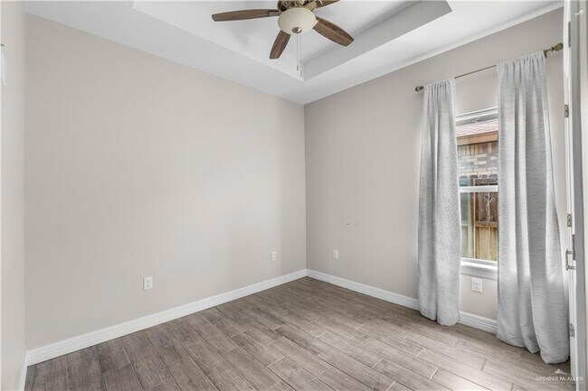 Foto del edificio - 1013 W Sunset Valley St