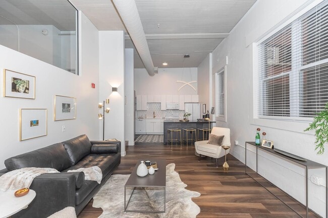 SPACIOUS FLOOR PLAN - The Grant Apartments