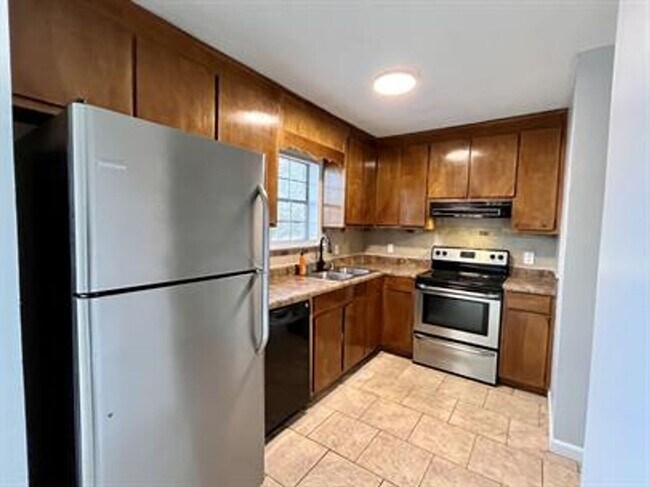 Foto del edificio - 3910 Fair Oak Ln SW