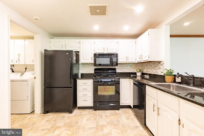 Foto del edificio - 504 Mountainview Dr