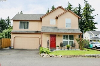 Building Photo - 589 NE 200th Pl