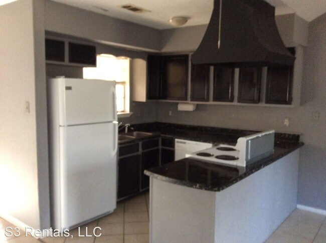Building Photo - 3 br, 2 bath House - 1721 Beachview Drive