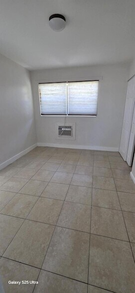 Foto del edificio - 145 SW 5th Ct