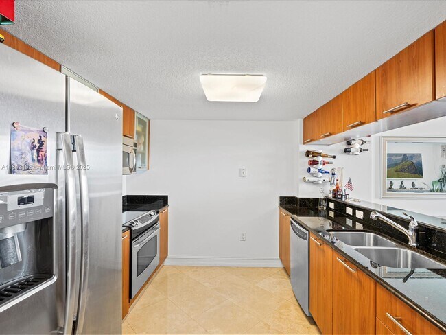 Foto del edificio - 1800 N Bayshore Dr