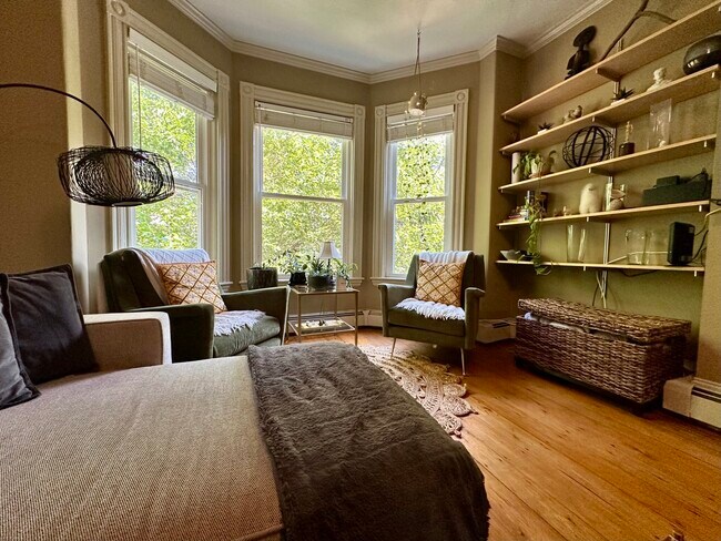 Foto del edificio - 279 Chestnut Ave