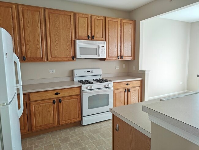 Building Photo - 13571 Hemlock Rd