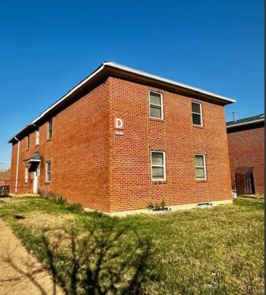 Building Photo - 2635 Keokuk St