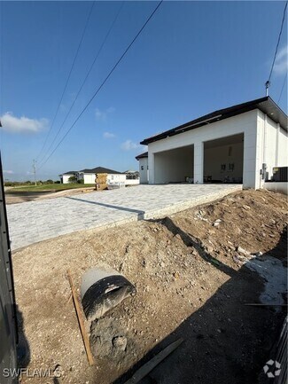 Building Photo - 4627 NW 32nd St