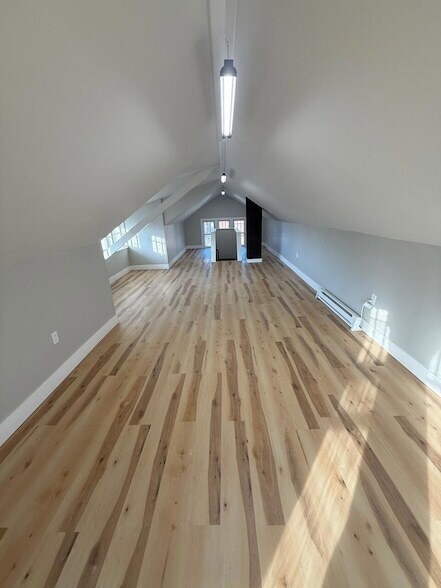 Foto del edificio - 533 Fairwood Ave