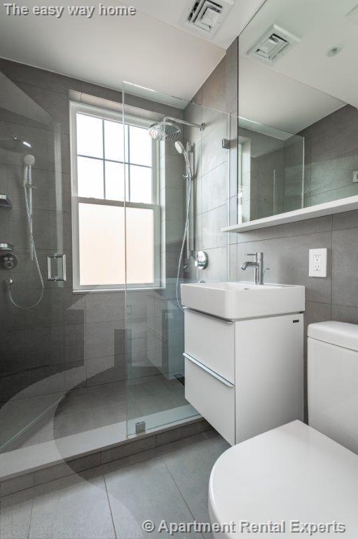 Foto del edificio - 16 Forest St