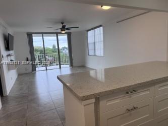 Foto del edificio - 16740 NE 9th Ave