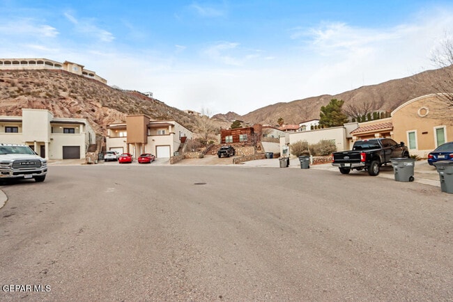 Foto del edificio - 4716 Pistolero Ln