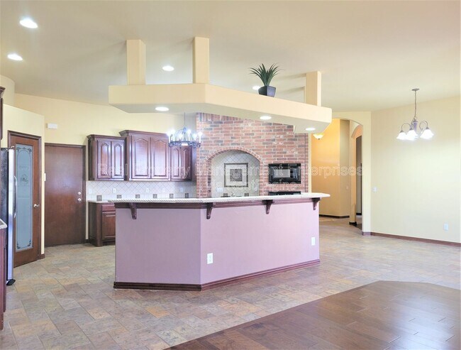 Foto del edificio - 8821 NW 120th St