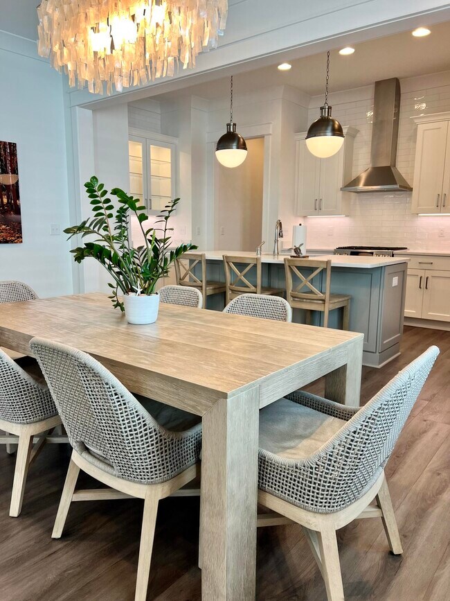 Foto del edificio - 235 Log Landing St