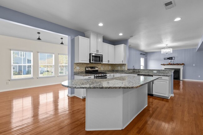 Foto del edificio - Discover your new home in Chesapeake, Virg...