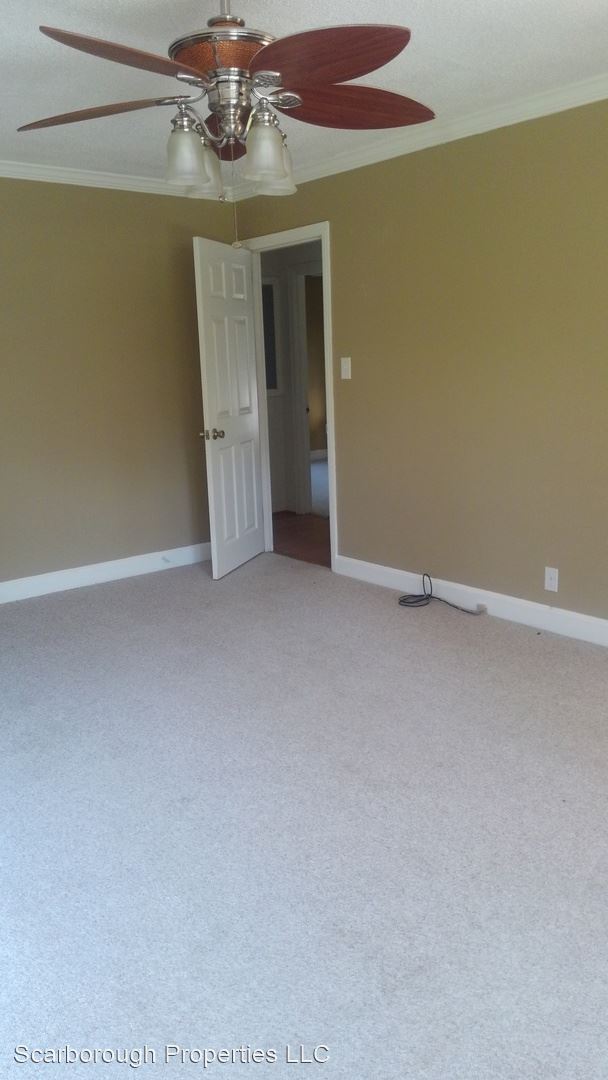 Building Photo - 3 br, 2 bath House - 1309 Woodrow Ave.