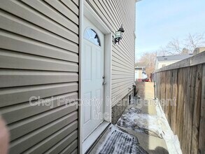 Building Photo - 7542-7580 80 Ave NW