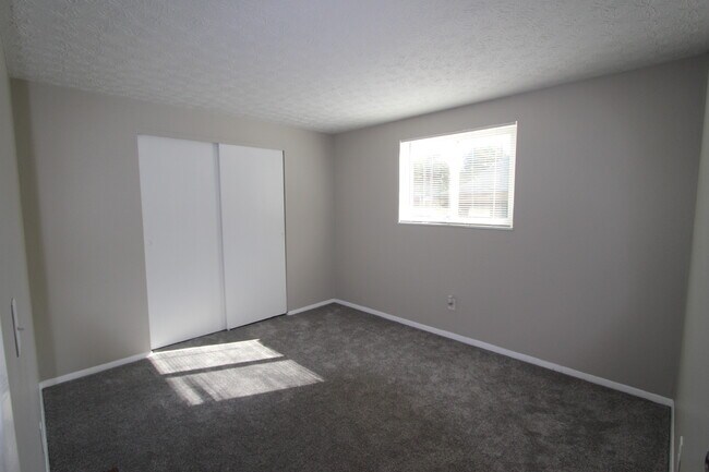 Foto del edificio - 3411 Clarkston Ave