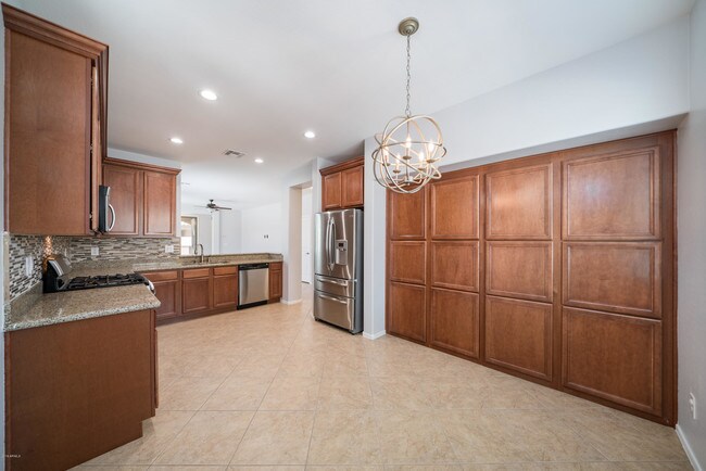 Building Photo - 1774 W Pelican Dr