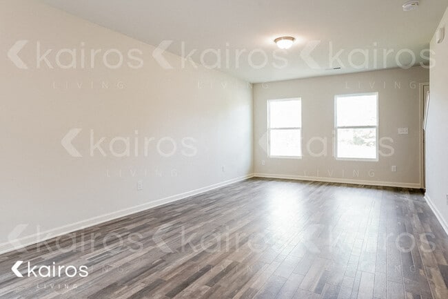 Foto del edificio - 108 Arthur Ct