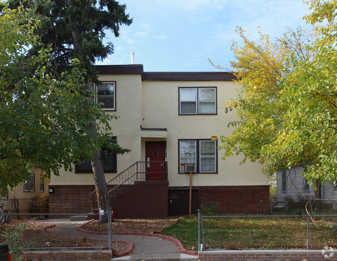 Primary Photo - 3948 Oakland Ave
