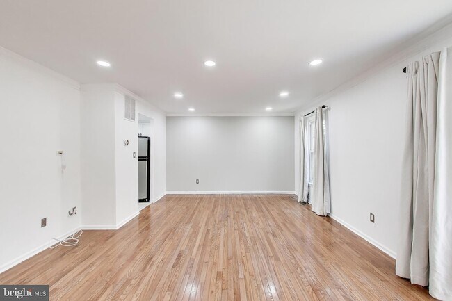 Foto del edificio - 20210 Maple Leaf Ct