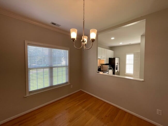 Building Photo - Mingo Creek!