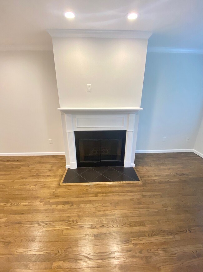 Foto del edificio - 7 Seir Hill Rd