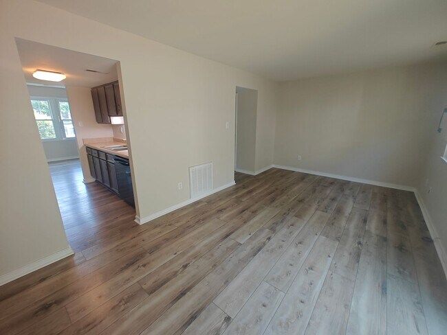 Foto del edificio - 9321 Gildenfield Ct