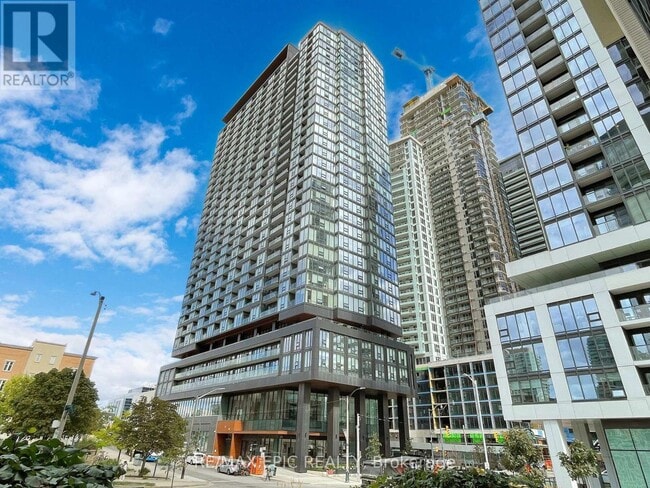 Building Photo - 19 Western Battery Rd