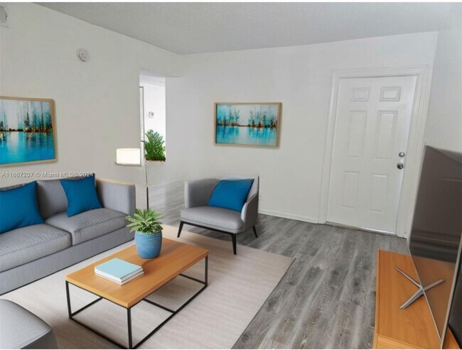 Building Photo - 4103 Riverside Dr