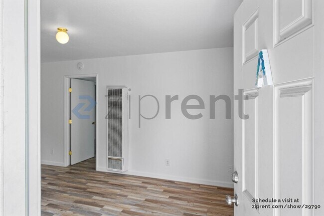 Building Photo - 3108 Harper St
